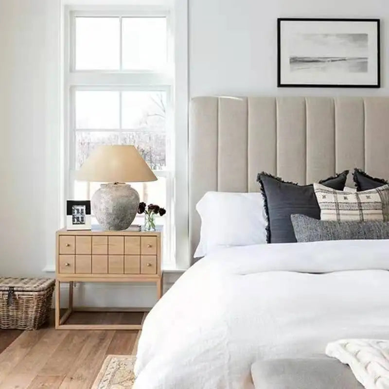 Homestay Ceramic Table Lamp