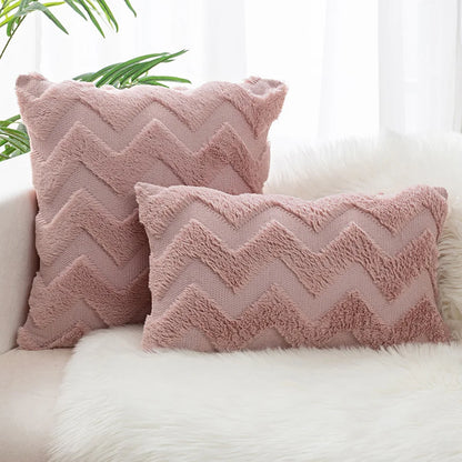 Wave Pattern Plush Throw Pillow