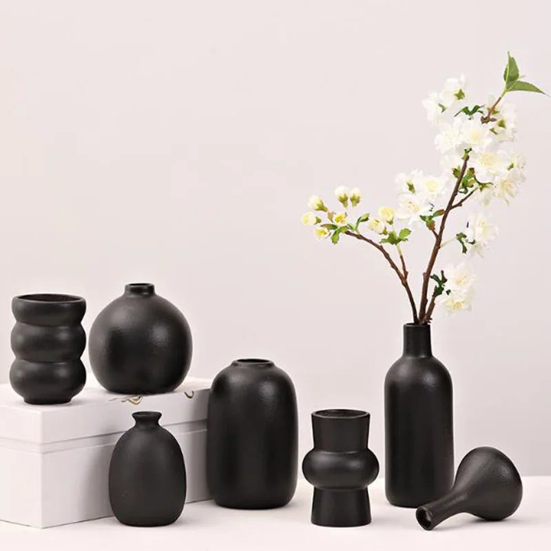 Creative Black Porcelain Vase