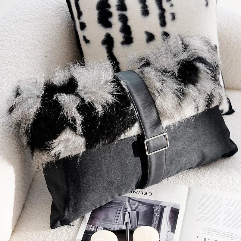 French Retro Black/White Pillow Cover