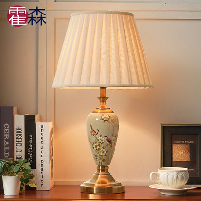 Vintage Chinese Style Ceramic Table Lamp