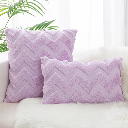 Wave Pattern Plush Throw Pillow