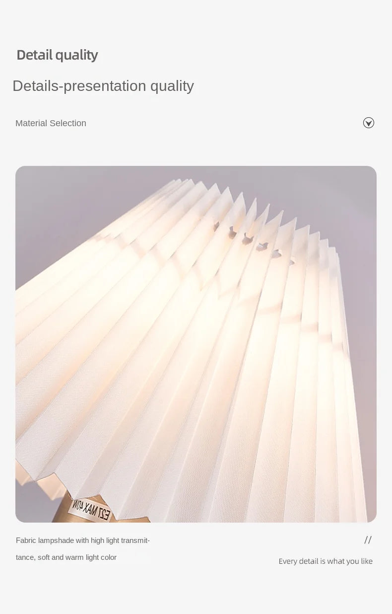 Fan-shaped Pleated Wall Lamp