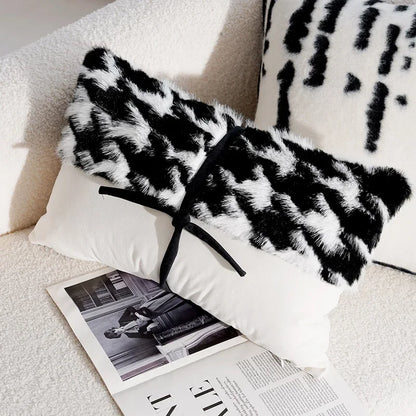 French Retro Black/White Pillow Cover