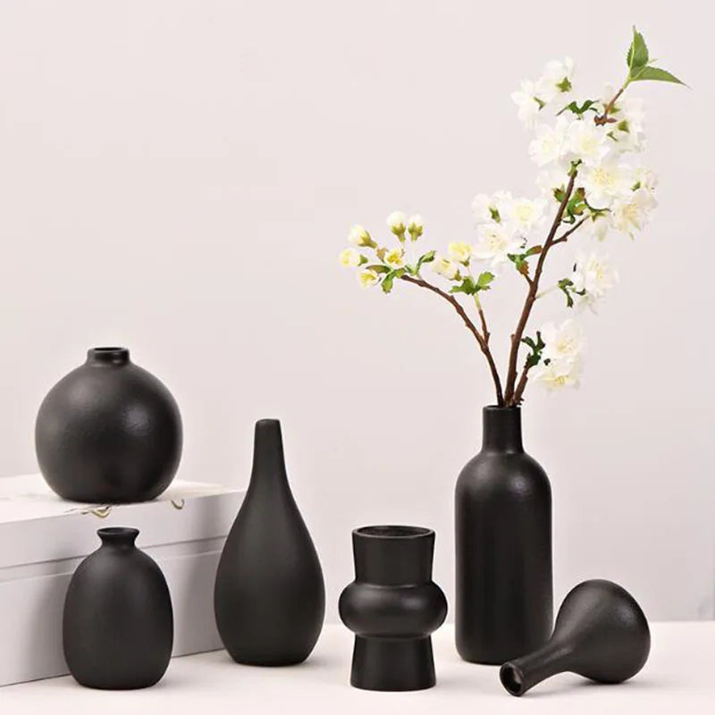 Creative Black Porcelain Vase