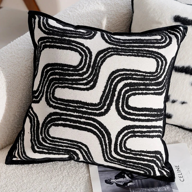 French Retro Black/White Pillow Cover