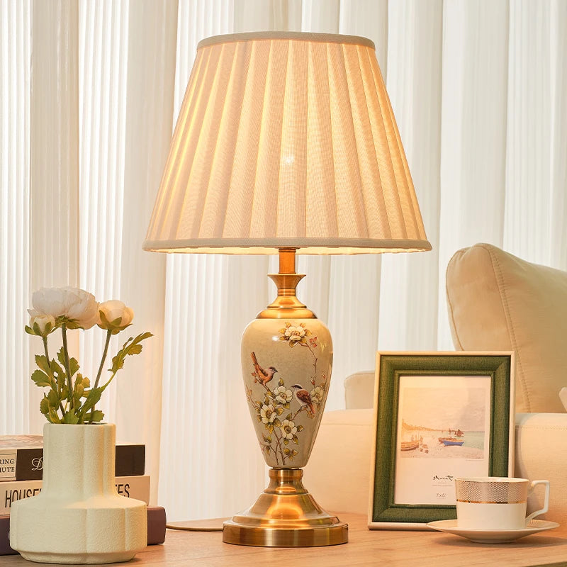 Vintage Chinese Style Ceramic Table Lamp