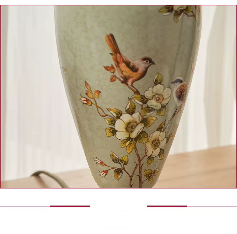 Vintage Chinese Style Ceramic Table Lamp